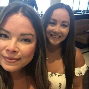 Meet your Posher, Danielle